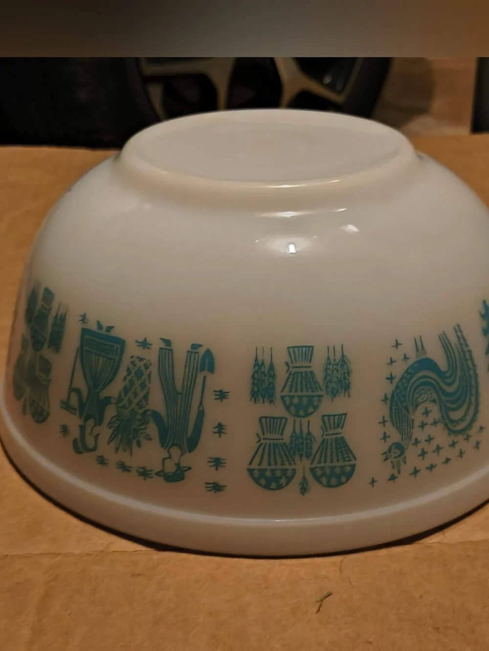 Vintage Pyrex Mixing Bowl